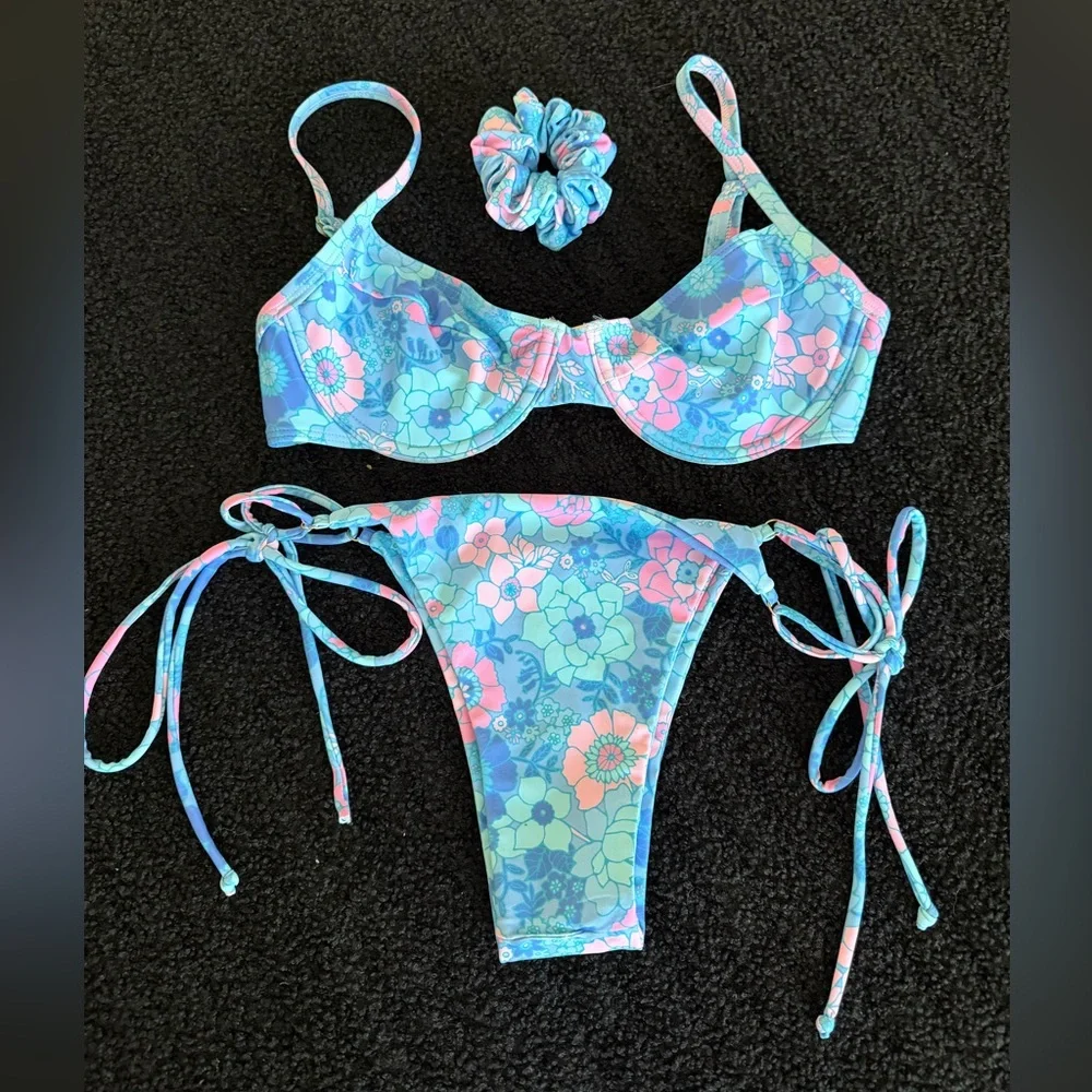 Kulani Kinis bikini set in Pocket Locket print